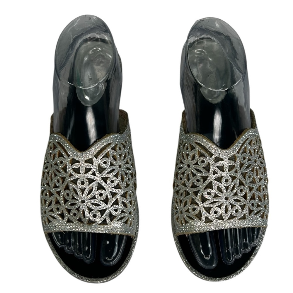 Nature Breeze Rhinestone Silver Sparkle Perforated Slide Sandals 8 Fairy
